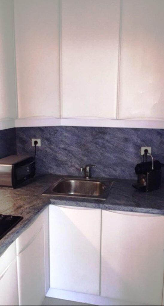 COUP DE CŒUR – ÎLE DE LA JATTE – STUDIO 32 m² (POTENTIEL T2) + BALCON SUD-OUEST