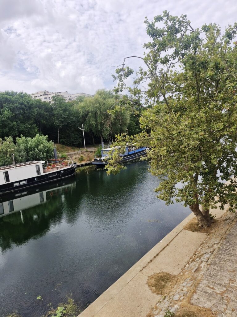 COUP DE CŒUR – ÎLE DE LA JATTE – STUDIO 32 m² (POTENTIEL T2) + BALCON SUD-OUEST