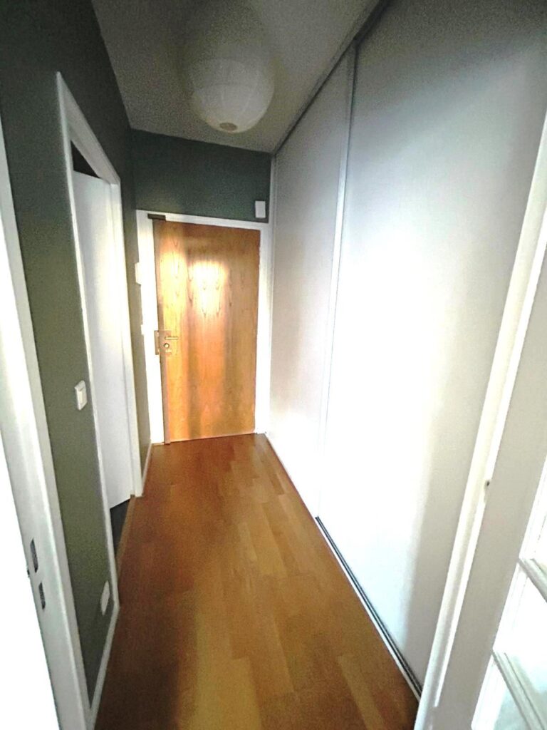 COUP DE CŒUR – ÎLE DE LA JATTE – STUDIO 32 m² (POTENTIEL T2) + BALCON SUD-OUEST